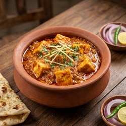 Special Handi Paneer